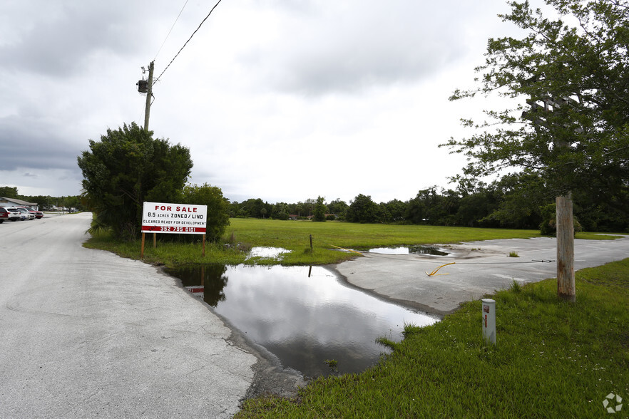 8829 W Veterans Dr, Homosassa, FL for sale - Primary Photo - Image 1 of 1