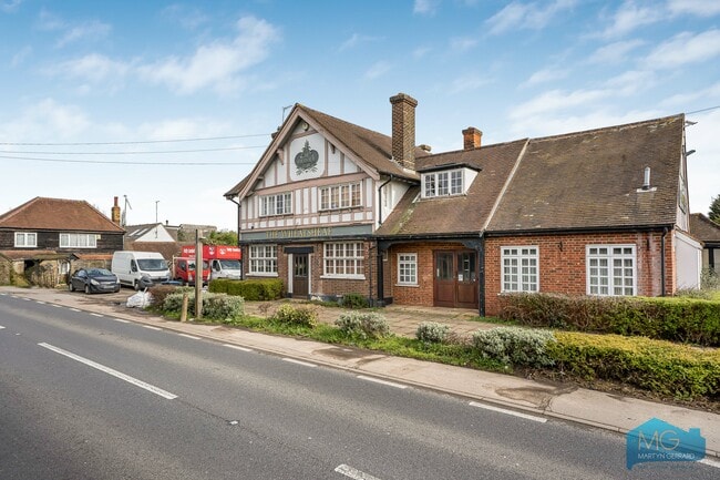 More details for Crooked Mile, Waltham Abbey - Retail to Rent