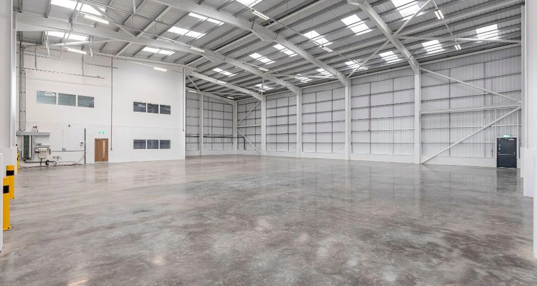 Cartersfield Rd, Waltham Abbey to rent Interior Photo- Image 1 of 5