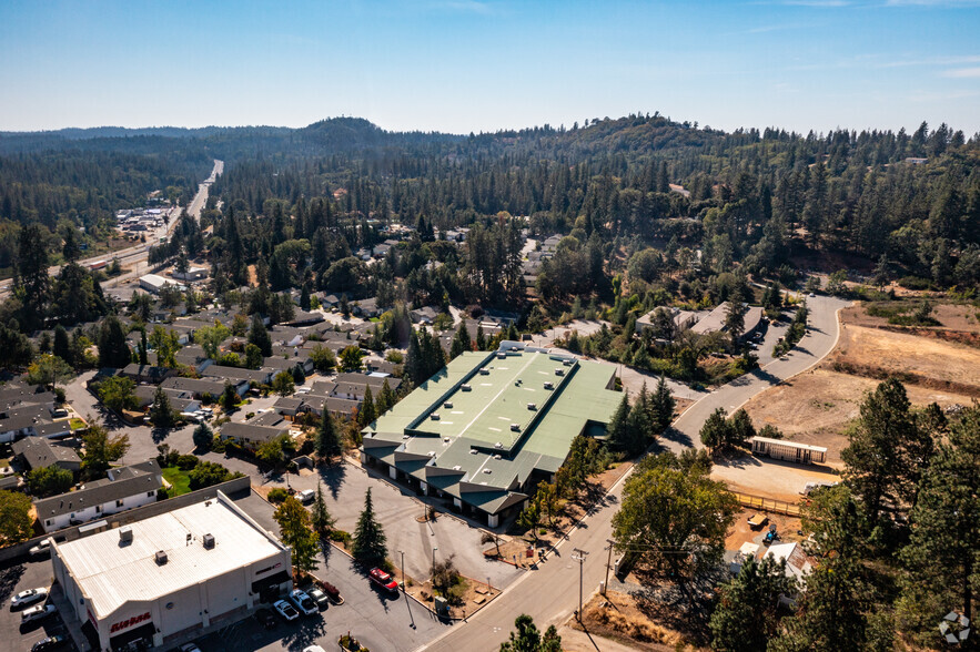 148-152 Whitcomb Ave, Colfax, CA for sale - Primary Photo - Image 1 of 1