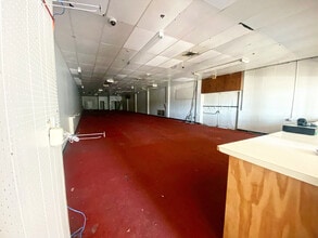 2619 Pike Ave, North Little Rock, AR to rent Interior Photo- Image 1 of 2