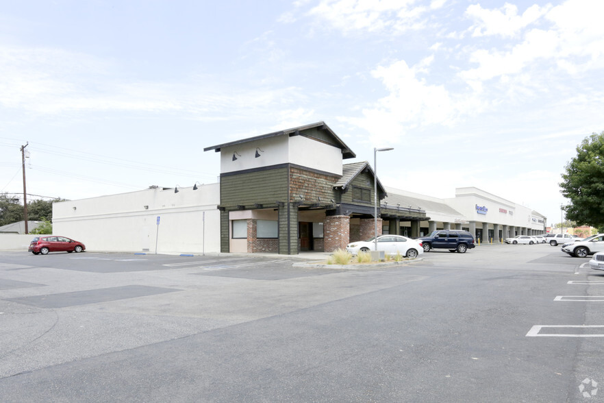 500 Lakewood Center Mall, Lakewood, CA for sale - Building Photo - Image 1 of 1