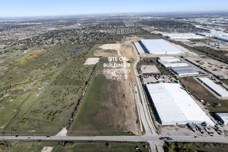 9500 Hemphill St, Fort Worth, TX for rent Building Photo- Image 1 of 8