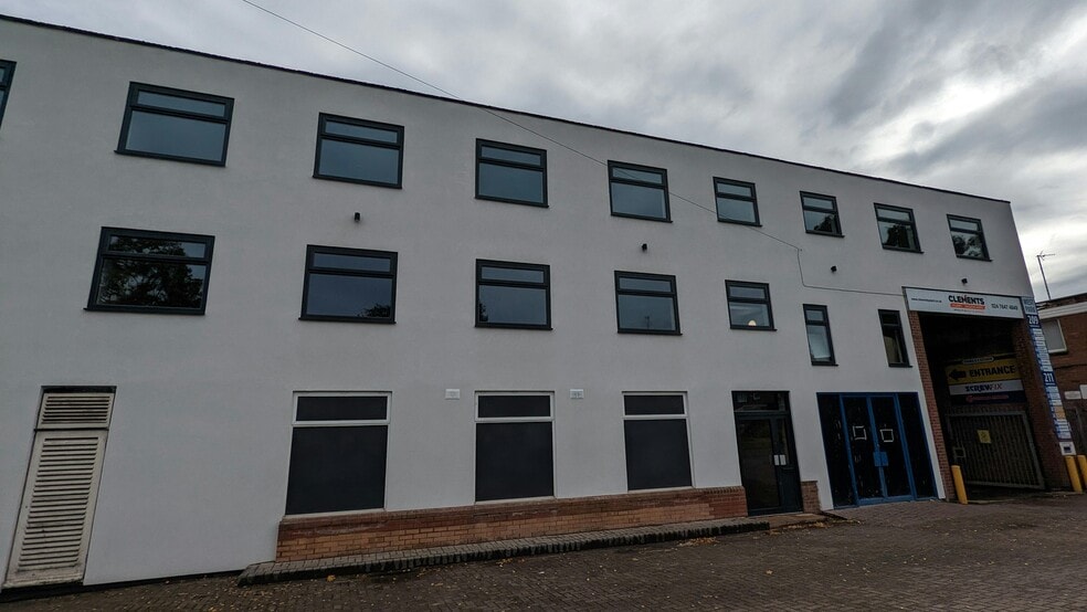 207-209 Torrington Ave, Coventry to rent - Building Photo - Image 2 of 15