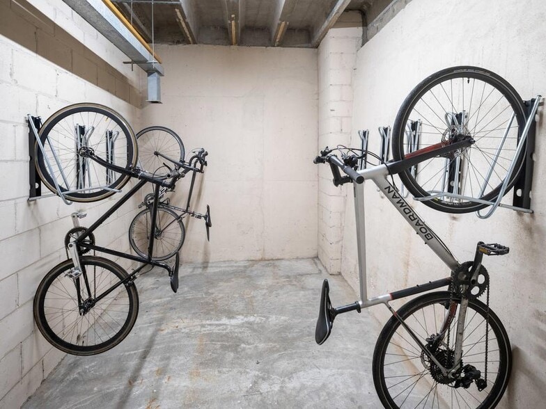 144 West George St, Glasgow to rent - Building Photo - Image 3 of 65