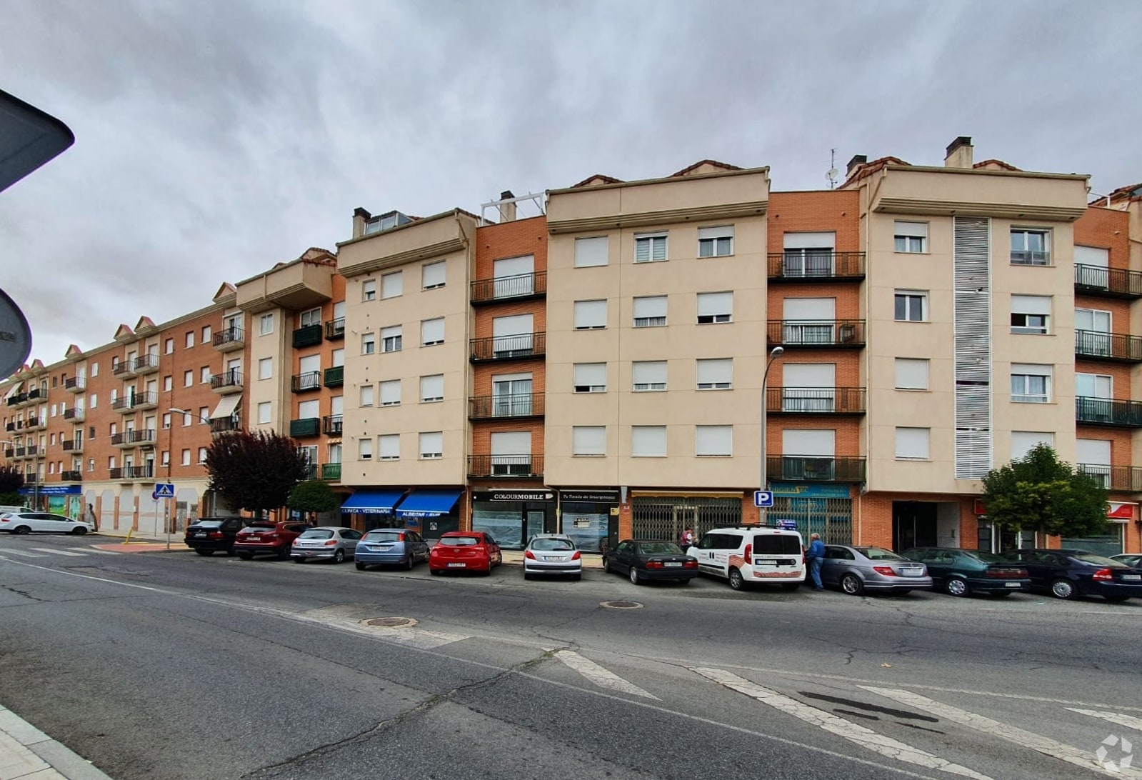 Retail in Ávila, Ávila to rent Primary Photo- Image 1 of 2