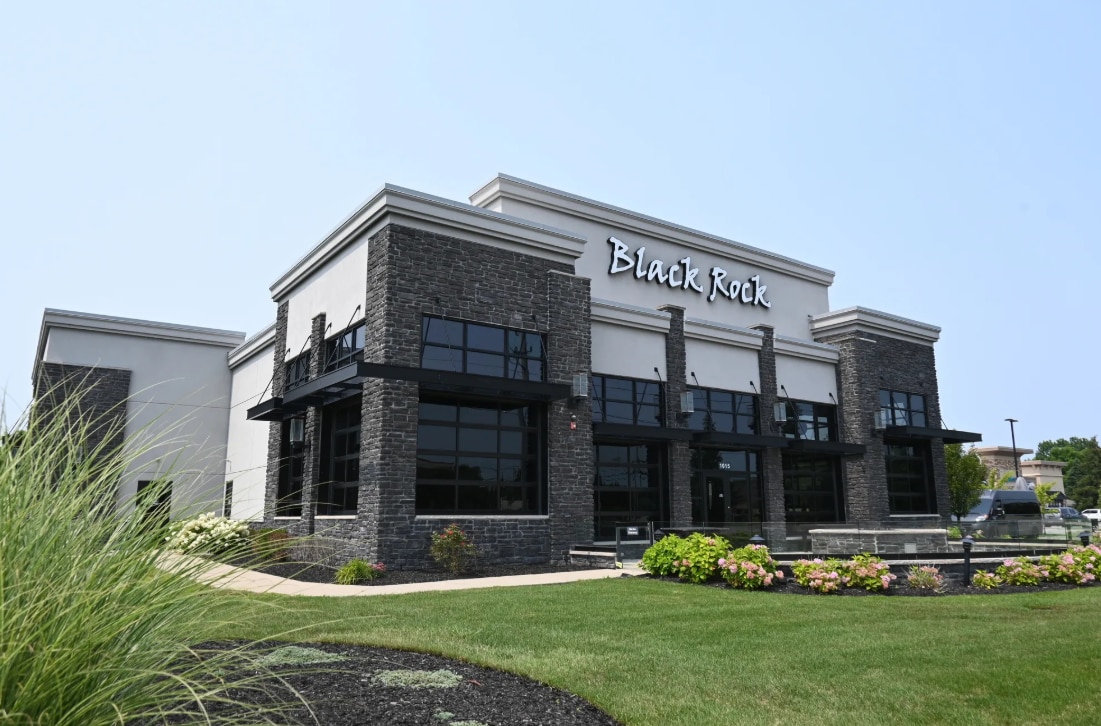 1015 N Irish Rd, Davison, MI for sale Building Photo- Image 1 of 13