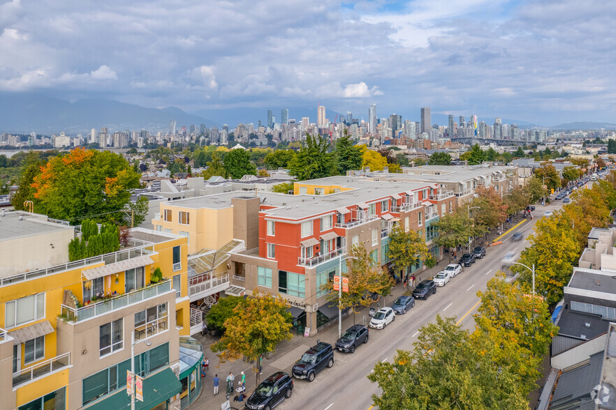 2211 4th Ave W, Vancouver, BC for rent - Aerial - Image 2 of 5