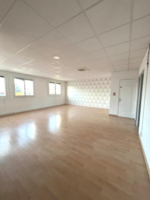 8 Rue Du Lac Bleu, L'Union to rent Interior Photo- Image 1 of 6