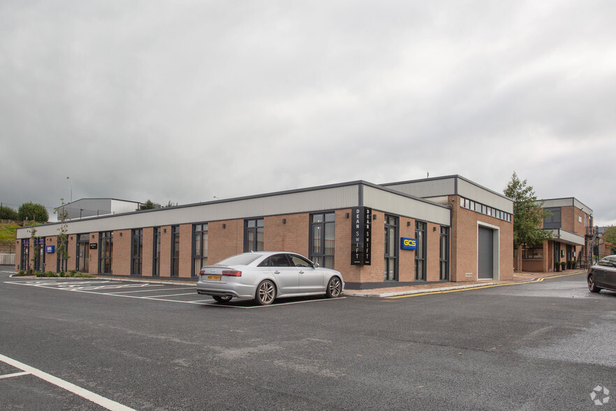 Dean Swift Building, Lowrys Rd, Armagh for rent - Building Photo - Image 2 of 2