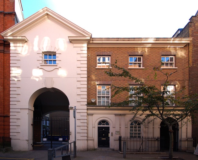 More details for 5 Streatham St, London - Office to Rent