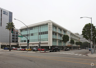 462 N Linden Dr, Beverly Hills, CA for rent Primary Photo- Image 1 of 7