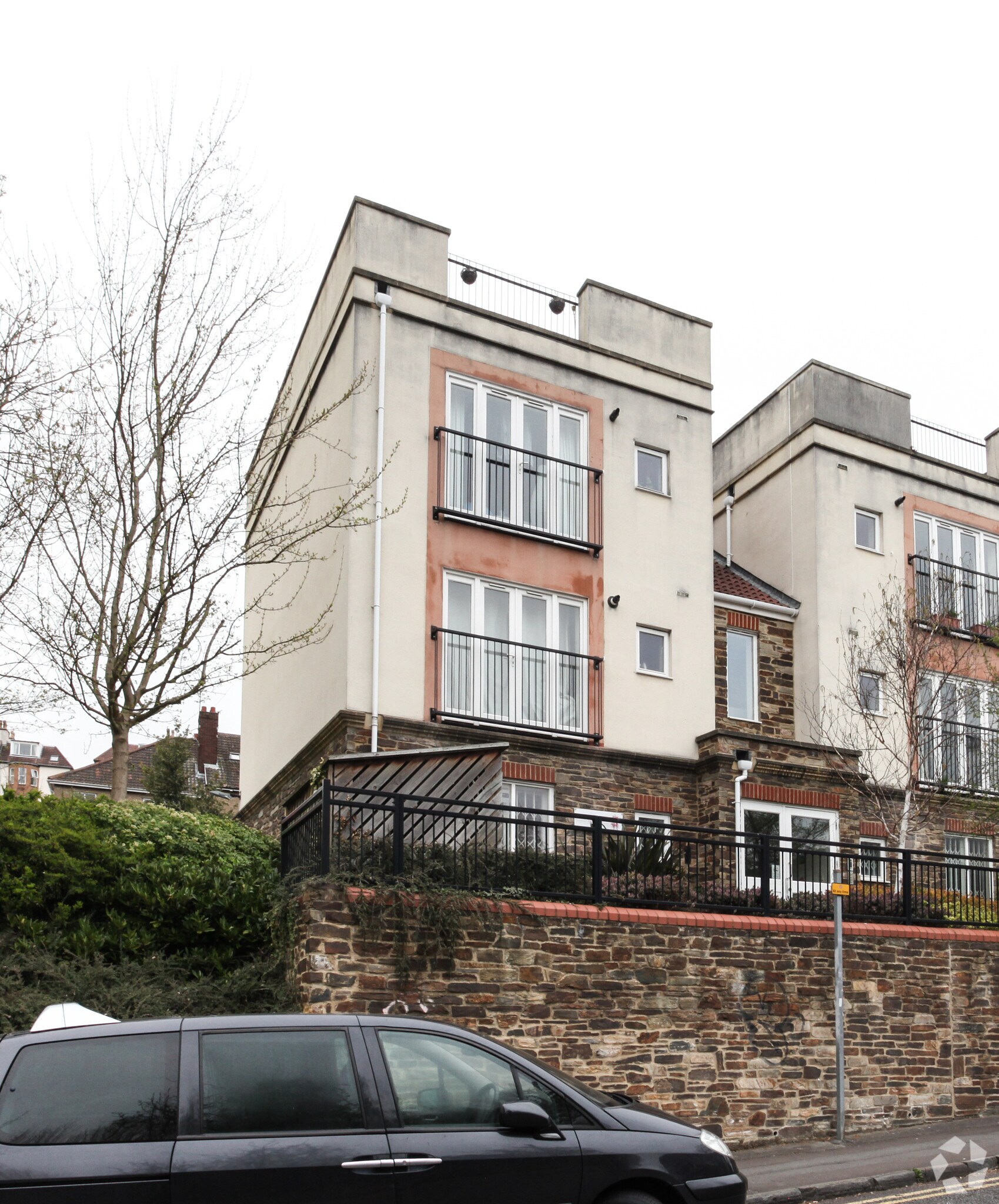 1-37 Station Rd, Bristol for sale Primary Photo- Image 1 of 10