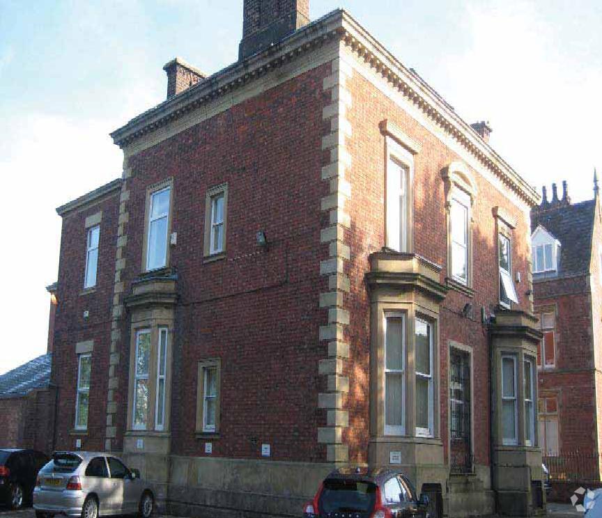 5 East Cliff, Preston to rent Primary Photo- Image 1 of 13