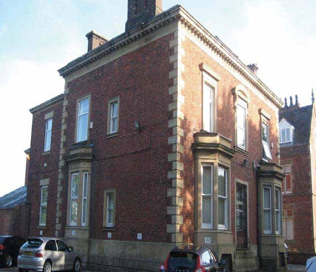 More details for 5 East Cliff, Preston - Office to Rent