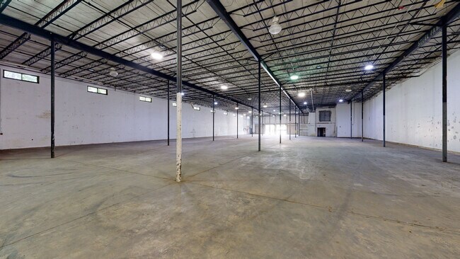 More details for 6500 N Powerline Rd, Fort Lauderdale, FL - Industrial to Rent