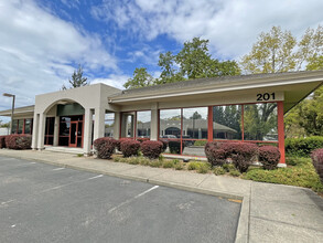 201 Concourse Blvd, Santa Rosa, CA for sale Building Photo- Image 1 of 16