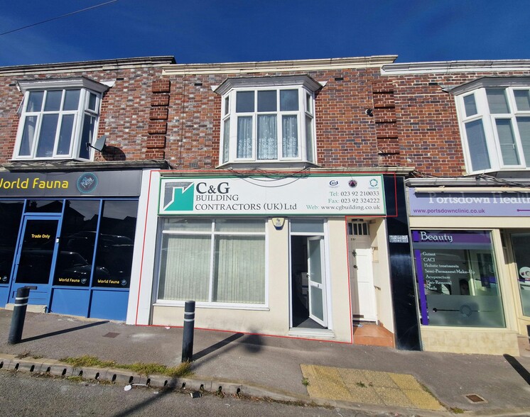 25 London Rd, Waterlooville to rent - Building Photo - Image 1 of 1