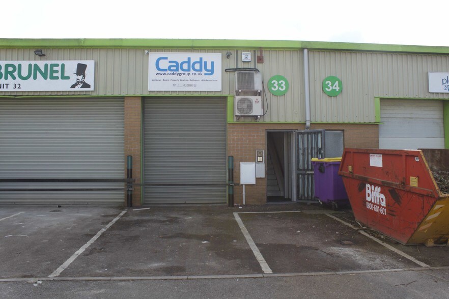 Novers Hl, Bristol to rent - Building Photo - Image 3 of 3