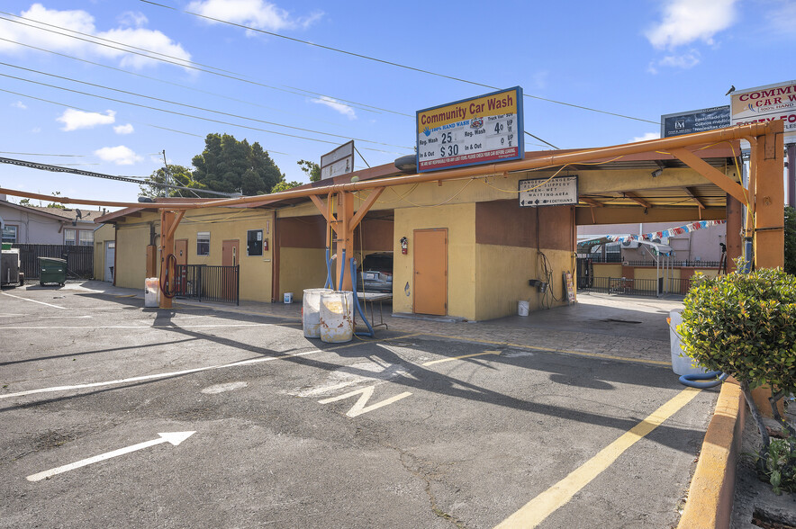 8700 International Blvd, Oakland, CA for sale - Building Photo - Image 1 of 1