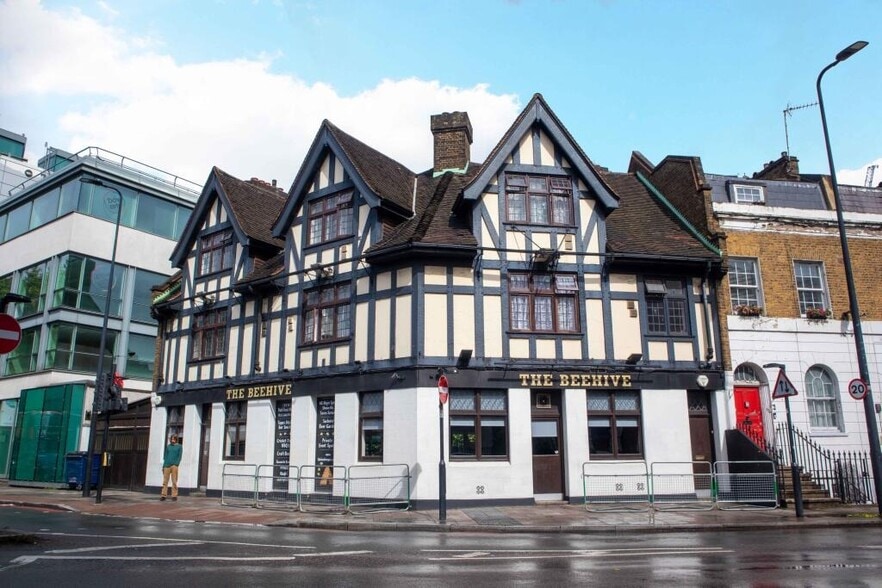 51 Durham St, London for sale - Building Photo - Image 1 of 9