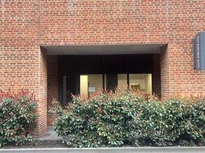 13 Cellini St, London to rent Building Photo- Image 1 of 7