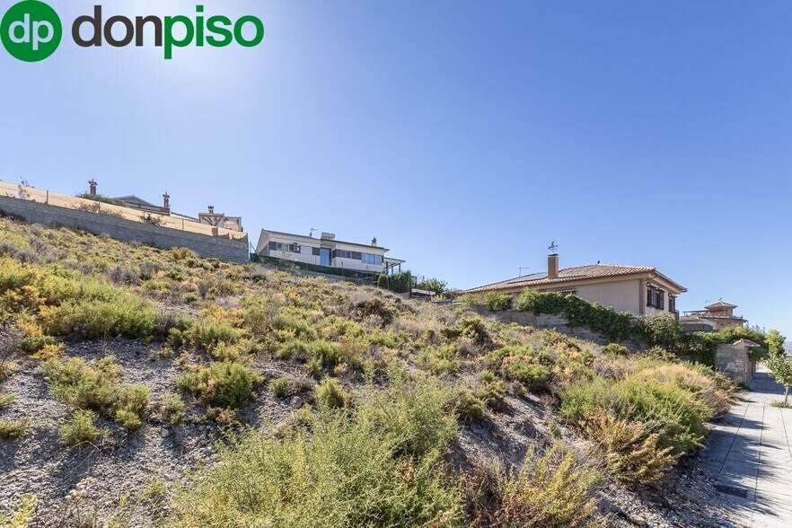 Calle Churriana de la Vega, 10, La Zubia, Granada for sale - Building Photo - Image 3 of 11
