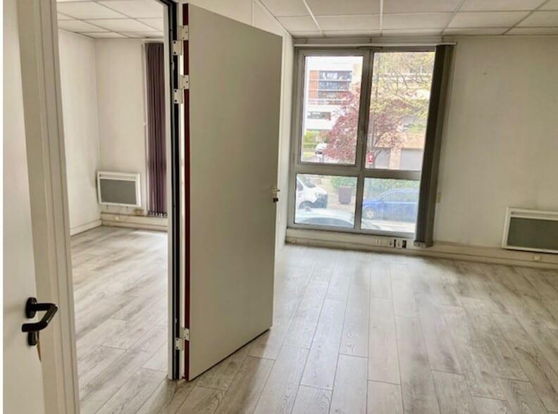 Office in Boulogne-Billancourt to rent - Interior Photo - Image 3 of 5