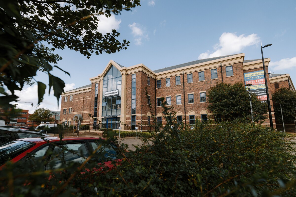 Wesley Sq, Hartlepool to rent Primary Photo- Image 1 of 29