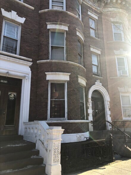 1970 Morris Ave, Bronx, NY for sale - Primary Photo - Image 1 of 1