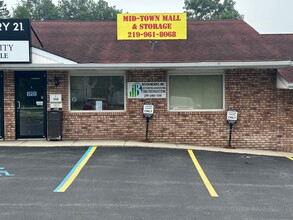 1000-1050 E Commercial Ave, Lowell, IN for rent Building Photo- Image 1 of 8