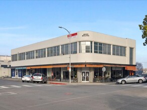 1612 20th St, Bakersfield, CA for rent Building Photo- Image 1 of 21