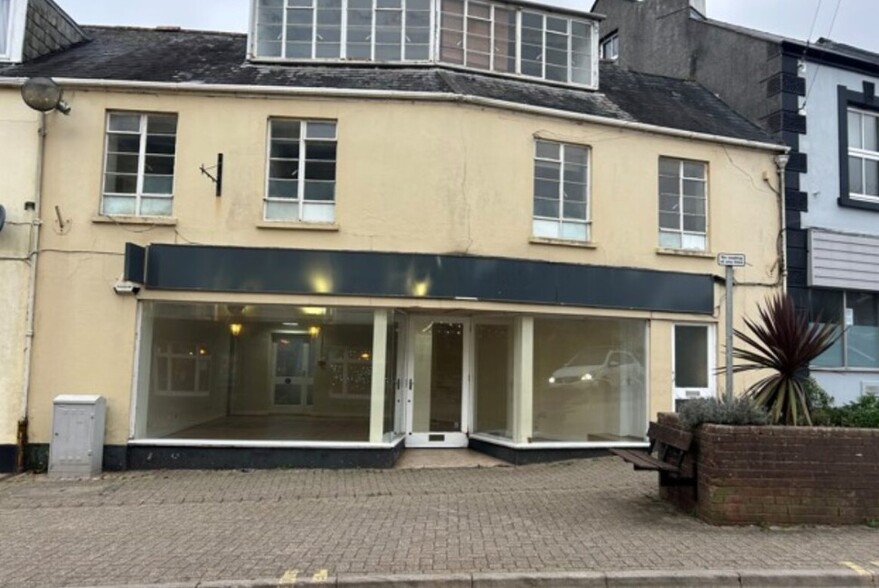 59-60 Fore St, Ivybridge for rent - Primary Photo - Image 1 of 1