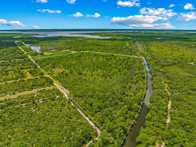 Flamingo Waterway, Port Charlotte, FL for sale - Building Photo - Image 3 of 22