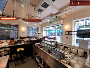 10 Old St, London to rent Interior Photo- Image 2 of 3