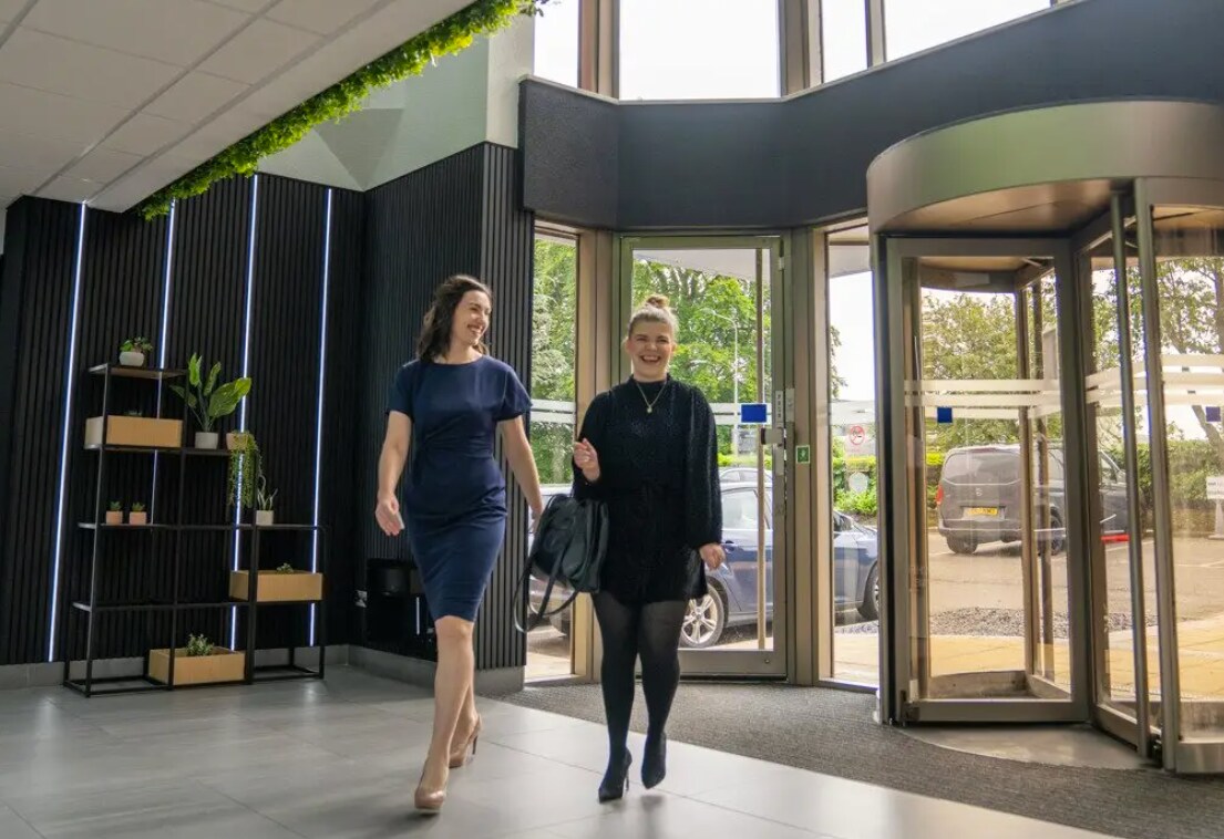 Winterton Way, Macclesfield to rent Interior Photo- Image 1 of 6