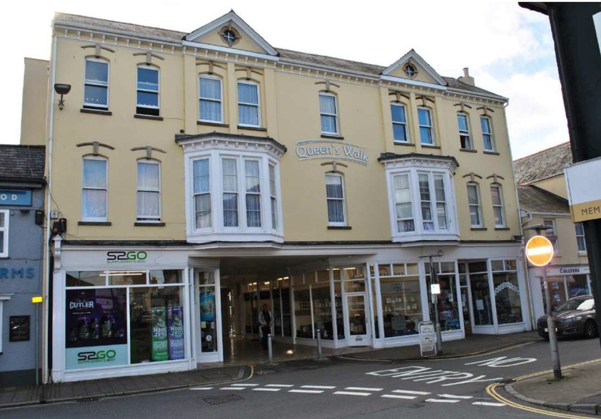 41-42 Bear St, Barnstaple for rent - Primary Photo - Image 2 of 2