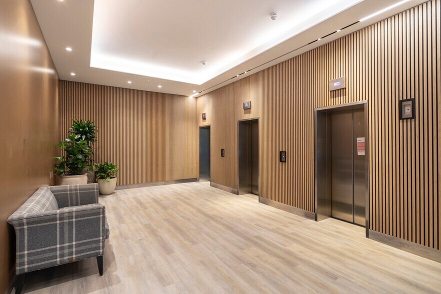 Station Rd, Watford to rent - Building Photo - Image 3 of 9