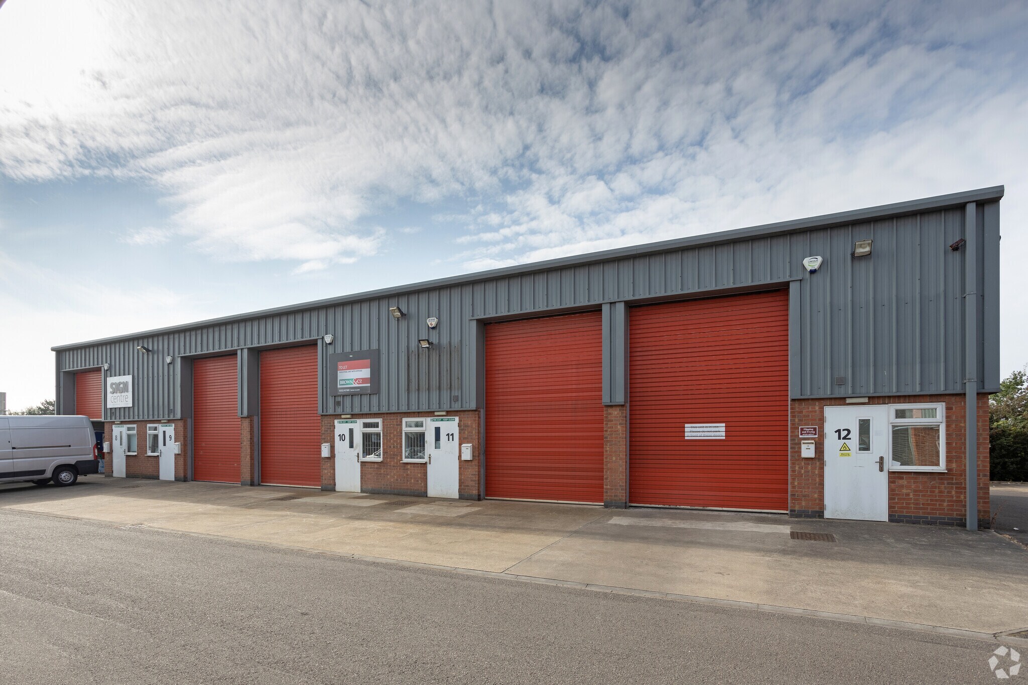 Farrier Rd, Lincoln for sale Primary Photo- Image 1 of 1