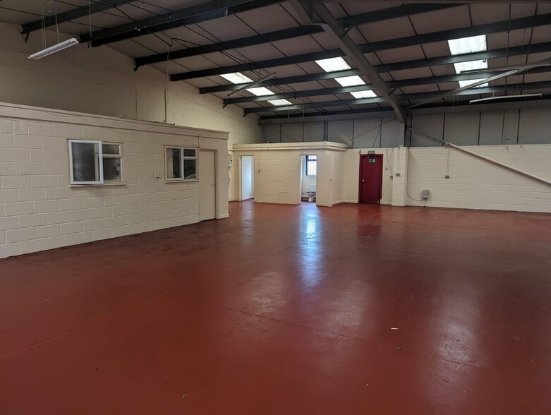 12a Bowen Industrial Estate, Aberbargoed to rent - Building Photo - Image 2 of 11