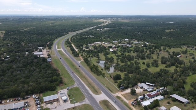 1324 E State Highway 71, Bastrop, TX for rent - Building Photo - Image 1 of 29