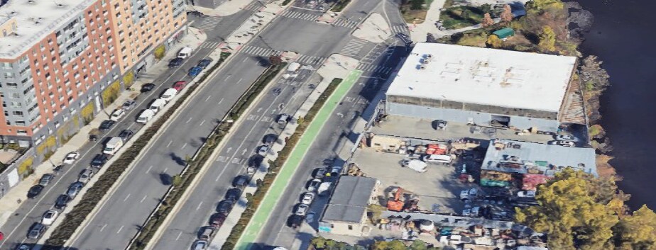 1460 Sheridan Expy, Bronx, NY to rent Building Photo- Image 1 of 2