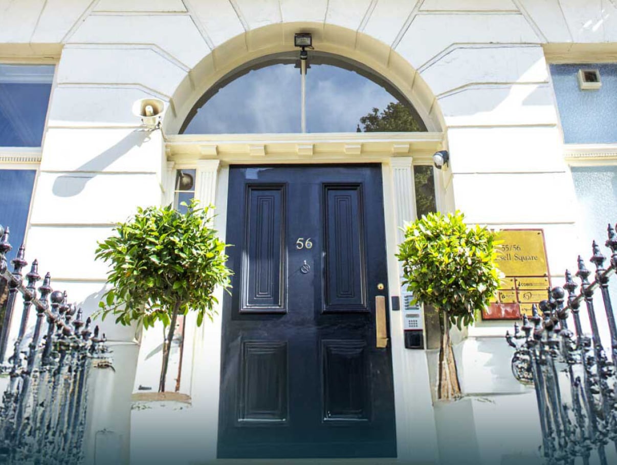 55-56 Russell Sq, London to rent Building Photo- Image 1 of 2