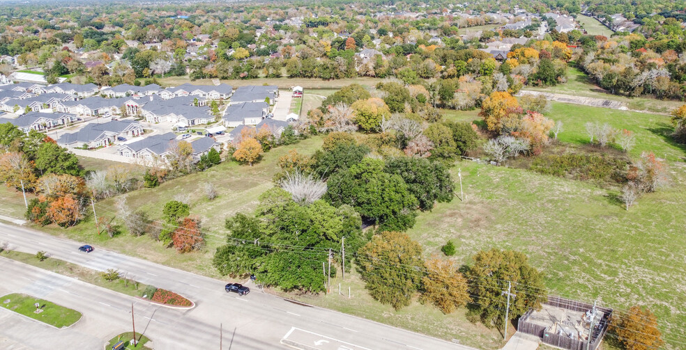 503 N Friendswood Dr, Friendswood, TX for sale - Building Photo - Image 3 of 23