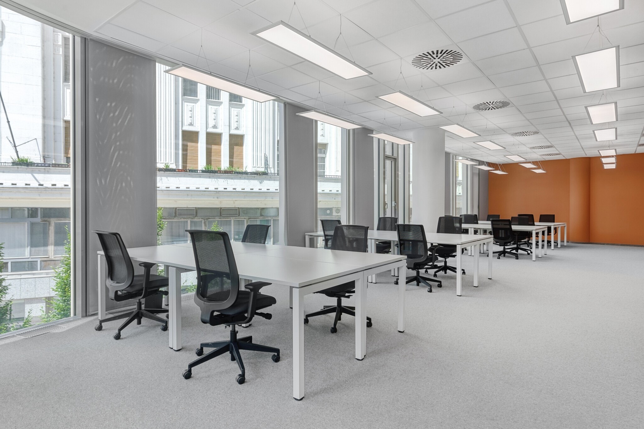 1 Bridge St, Banbridge to rent Interior Photo- Image 1 of 12