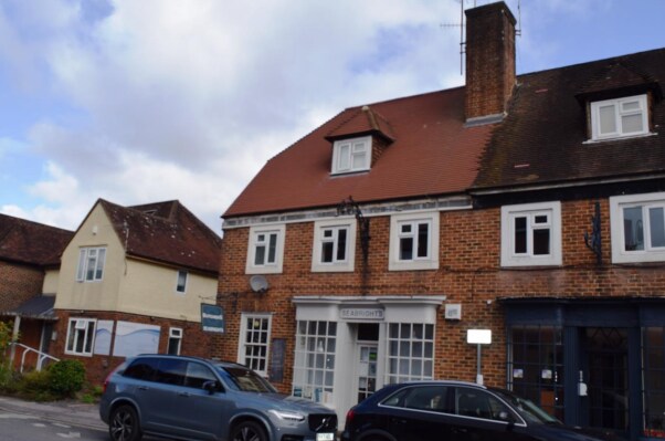 34-36 West St, Haslemere for sale Primary Photo- Image 1 of 1