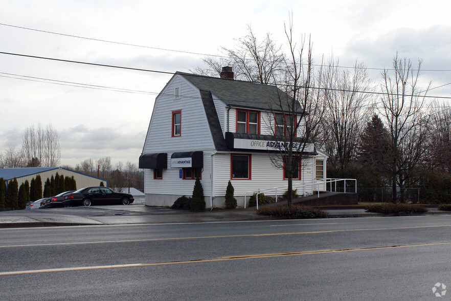 10929 NE Sandy Blvd, Portland, OR for rent - Primary Photo - Image 1 of 3