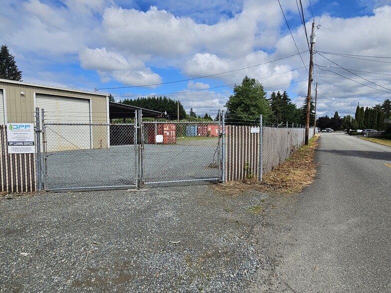 1327 9th St, Marysville, WA for rent - Building Photo - Image 2 of 2