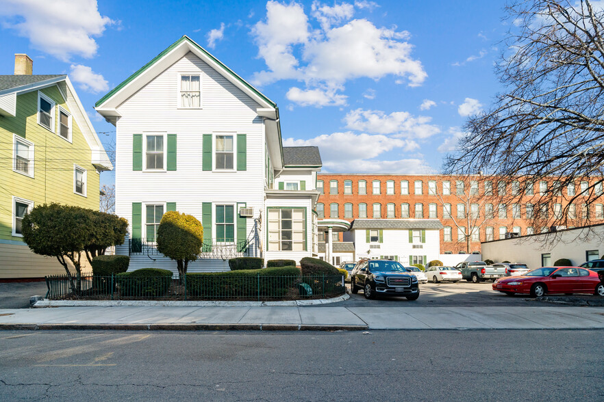 15 Johnson St, Lynn, MA for sale - Primary Photo - Image 1 of 13