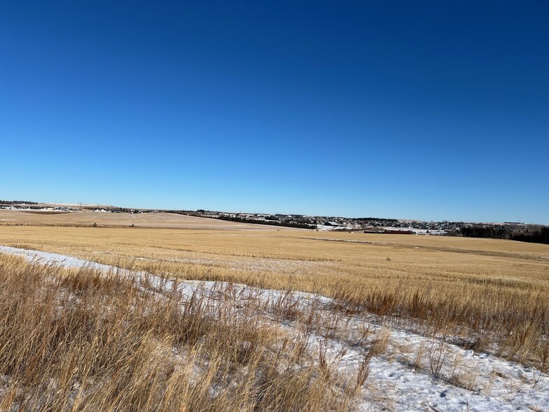 2008 21st St W, Dickinson, ND for sale - Primary Photo - Image 1 of 3